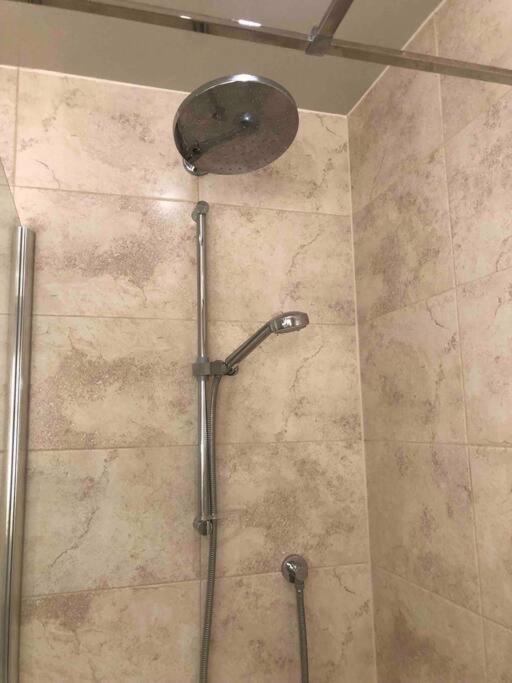 29 Comfort House 2 Bedroom Townhouse With Parking スカンソープ エクステリア 写真